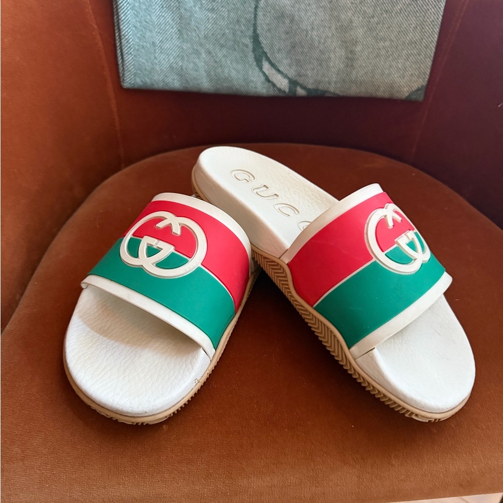 Gucci Red and Green Logo Slide Sandals